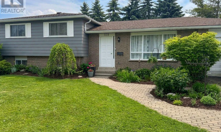109 Miller Crescent