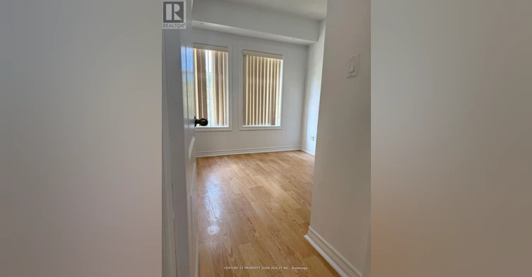 238-1496 Victoria Park Avenue, Toronto, ON, M4A 2M6 - 4