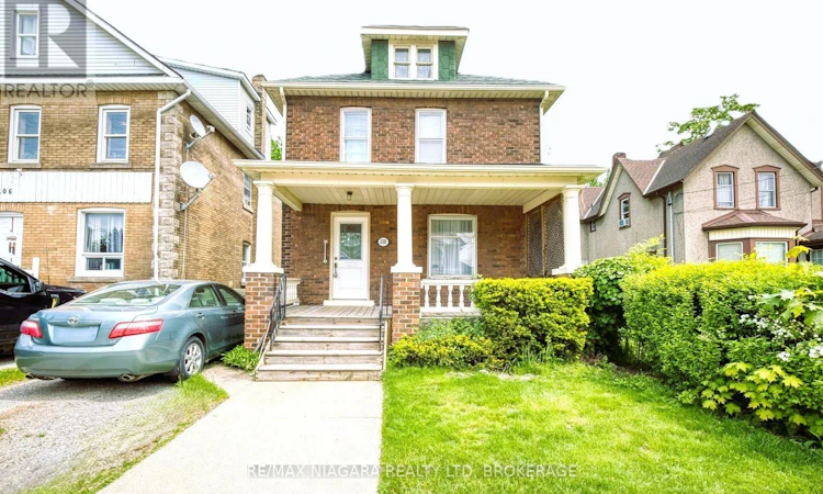 208 Hellems Avenue