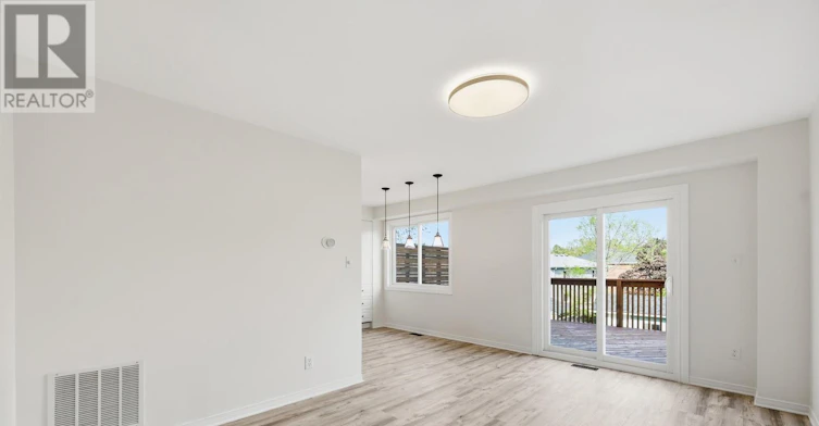 46 Lisbon Pines Drive, Cambridge, ON, N1R 7Z9 - 6
