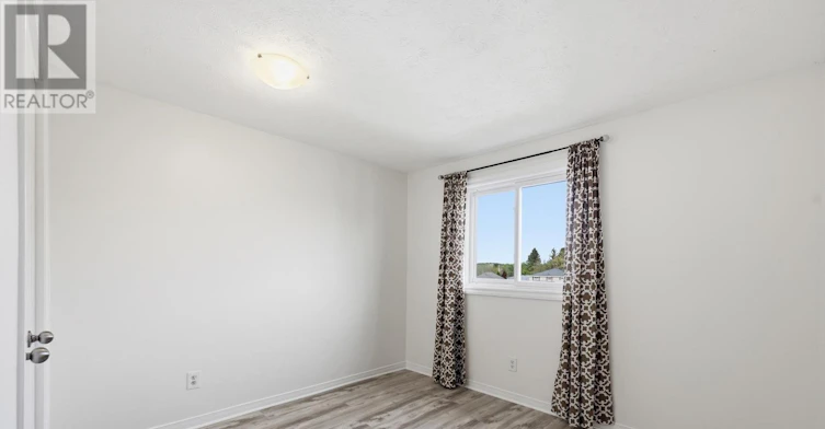 46 Lisbon Pines Drive, Cambridge, ON, N1R 7Z9 - 18