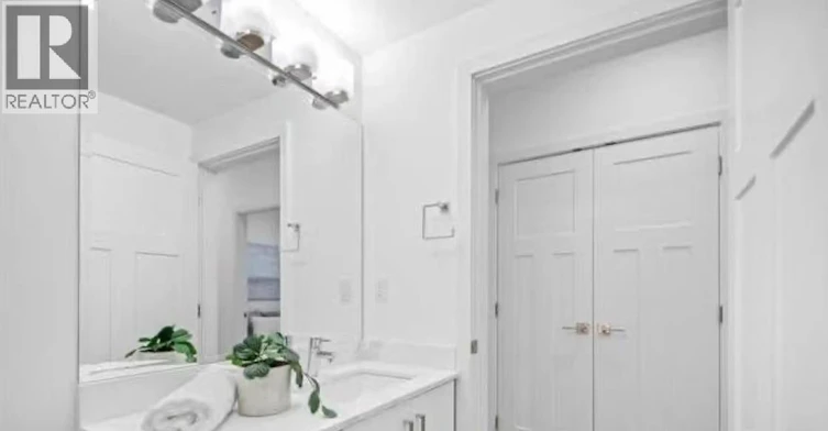 4793 Slocan Street, Vancouver, BC, V5R 2A2 - 7