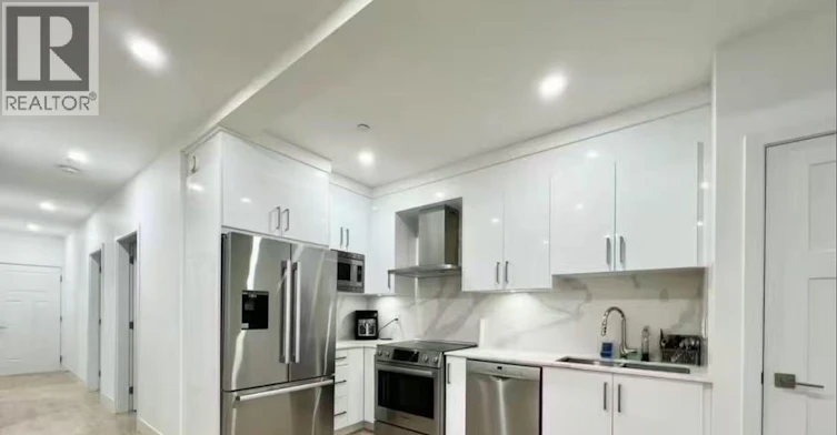4793 Slocan Street, Vancouver, BC, V5R 2A2 - 5