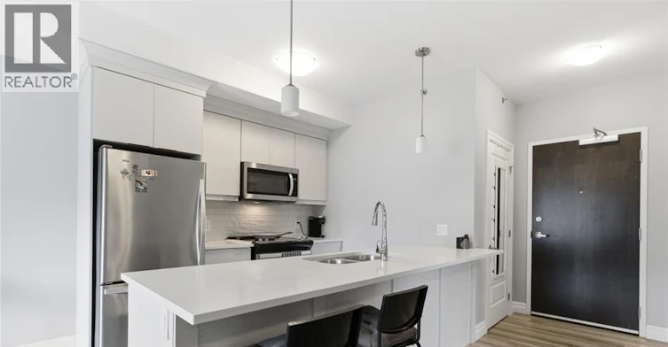 302-728 Brownstone Drive, Lakeshore, ON, N9K 0C4 - 5