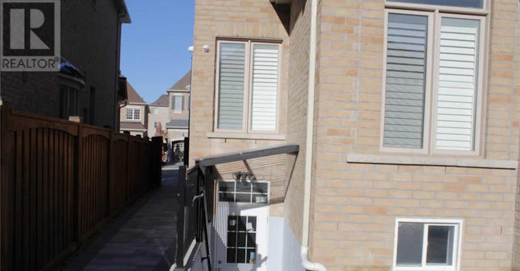 BSMT-122 Garyscholl Road, Vaughan, ON, L4H 3R7 - 4