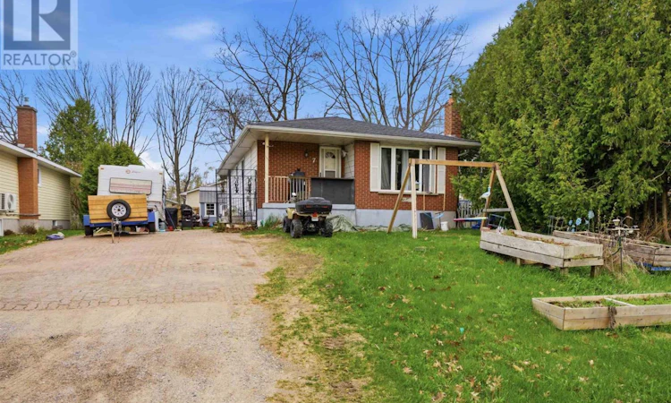 7 Schurm Avenue