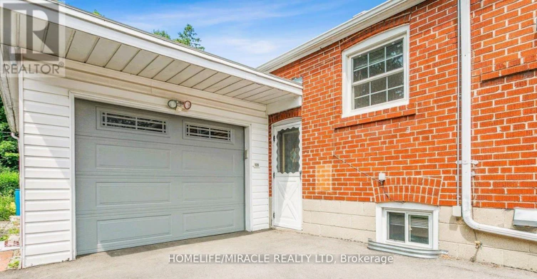 BSMT-978 Pharmacy Avenue, Toronto, ON, M1R 2G6 - 5