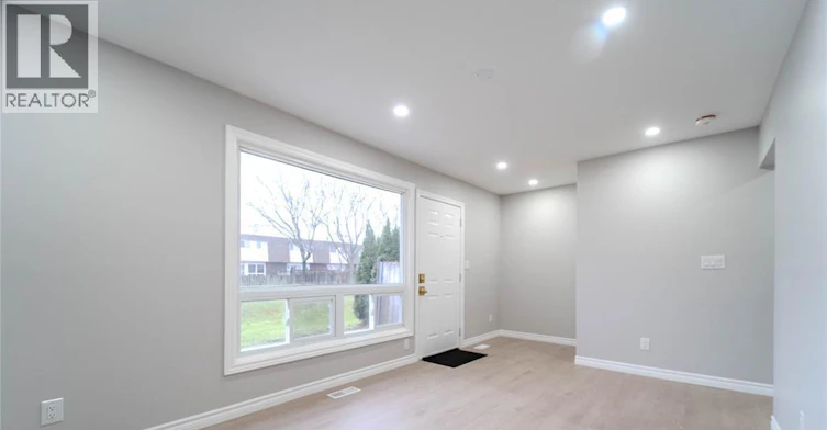 5414 Lassaline Avenue, Windsor, ON, N8T 1A8 - 7