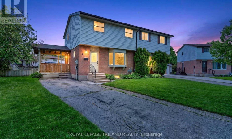 9 Parcreek Place