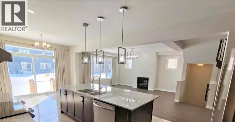 718 Brittanic Road, Ottawa, ON, K2V 0N7 - 13