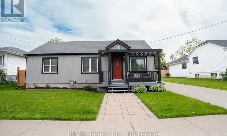 34 Bloomfield Avenue