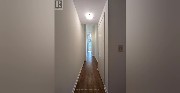 215-380 Macpherson Avenue, Toronto, ON, M4V 3E3 - 6