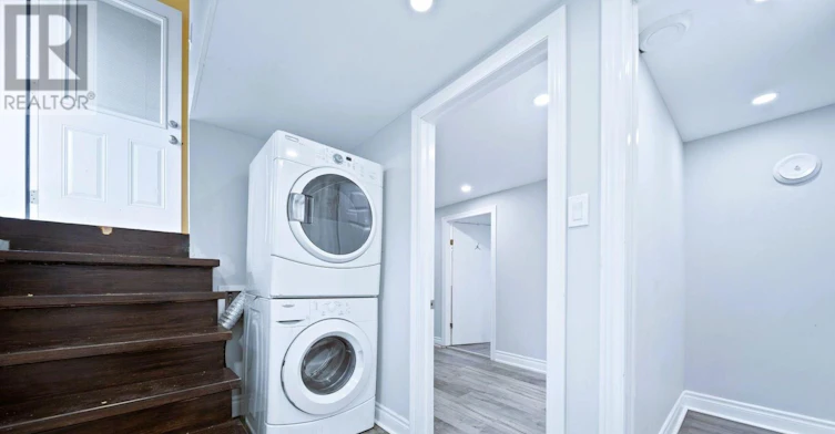 BSMT -1-259 Tower Drive, Toronto, ON, M1R 3P9 - 2