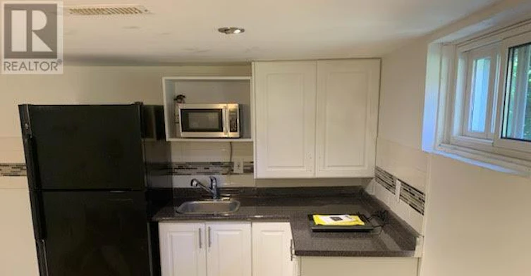 LOWER-307 Anderson Street, Whitby, ON, L1N 3V7 - 4