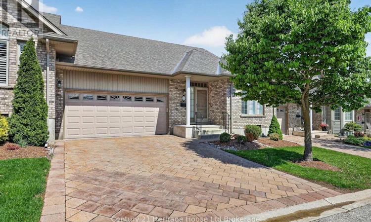 13-450 Lakeview Drive