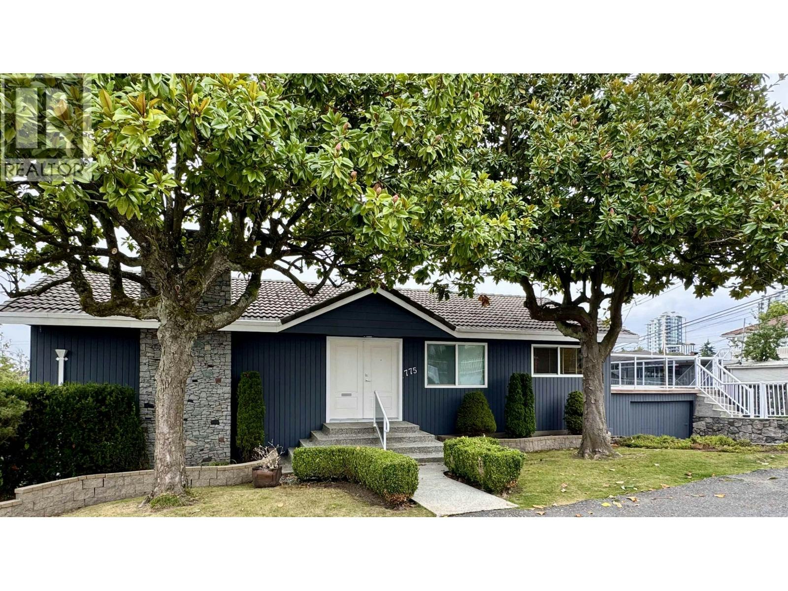 775 Esmond Avenue, Burnaby, BC, V5C 4K4