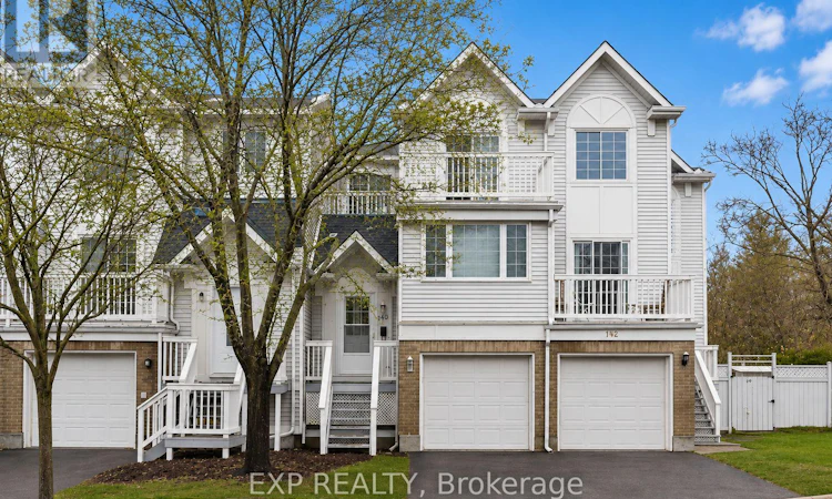 140 Castlegreen Private