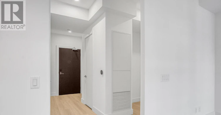 501-6 Greenbriar Road, Toronto, ON, M2K 0H6 - 2