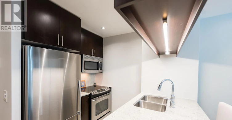 201-1055 Southdown Road, Mississauga, ON, L5J 0A3 - 8