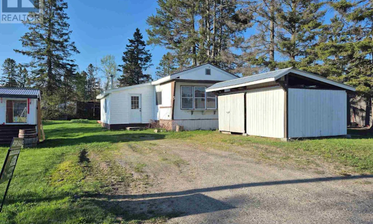 5 Willa Drive
