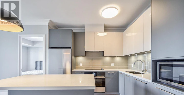 3806-18 Water Walk Drive, Markham, ON, L3R 6L5 - 5