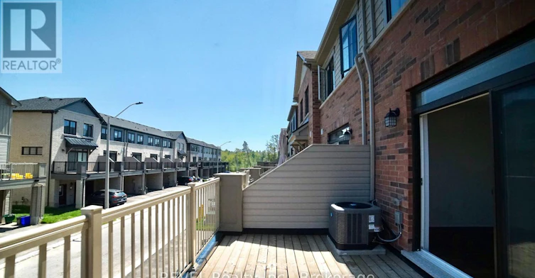 11 Lilac Lane, Thorold, ON, L3B 0K9 - 9