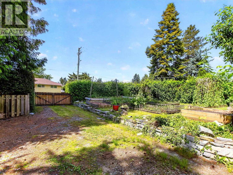 655 Macintosh Street, Coquitlam, BC, V3J 4Y4 - 28