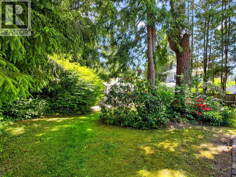 655 Macintosh Street, Coquitlam, BC, V3J 4Y4 - 34