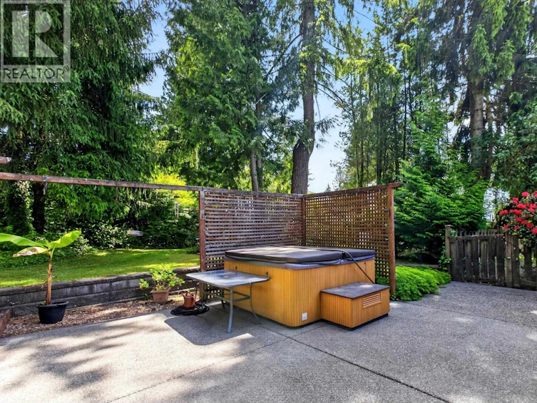 655 Macintosh Street, Coquitlam, BC, V3J 4Y4 - 25