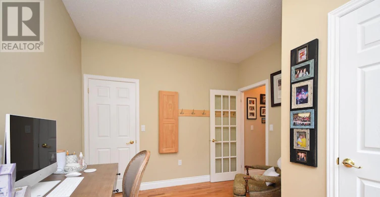 29 Stonecroft Terrace, Ottawa, ON, K2K 2V1 - 31
