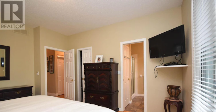 29 Stonecroft Terrace, Ottawa, ON, K2K 2V1 - 24
