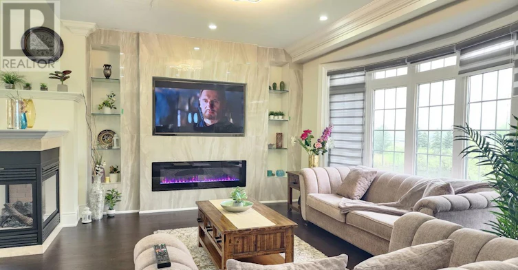 MAIN-12 Royal West Drive, Brampton, ON, L6X 2X3 - 12