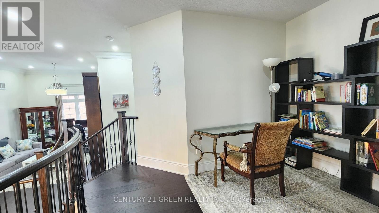 MAIN-12 Royal West Drive, Brampton, ON, L6X 2X3 - 22