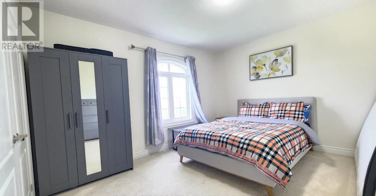 MAIN-12 Royal West Drive, Brampton, ON, L6X 2X3 - 20