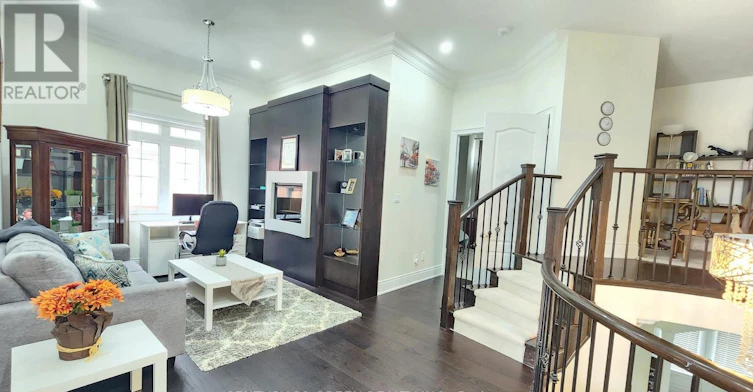 MAIN-12 Royal West Drive, Brampton, ON, L6X 2X3 - 30