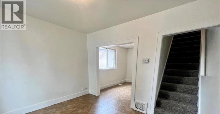 3458 Harris, Windsor, ON, N9C 1N5 - 2