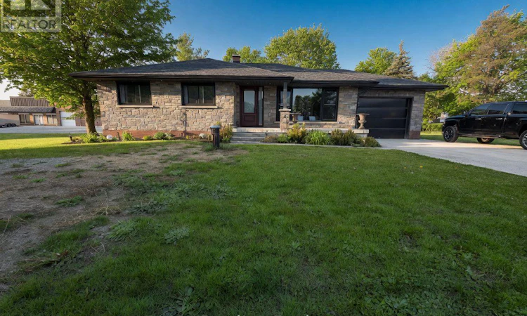 341013 Grey 28 Road