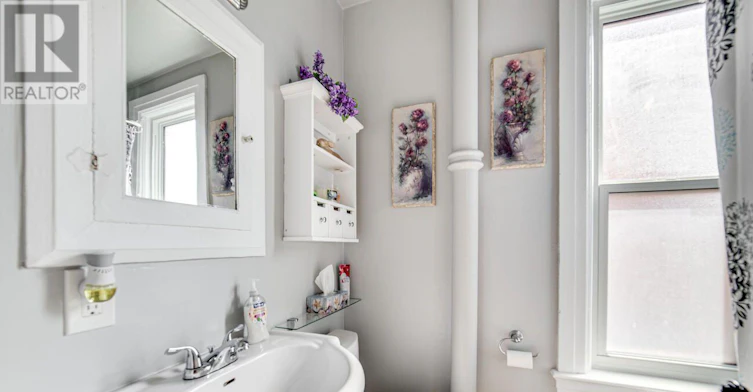1-98 Elgin Street E, Oshawa, ON, L1G 1T3 - 16