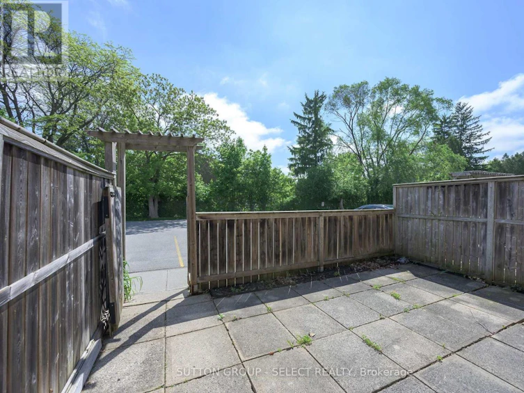 7-884 Notre Dame Drive, London, ON, N6J 3C4 - 20
