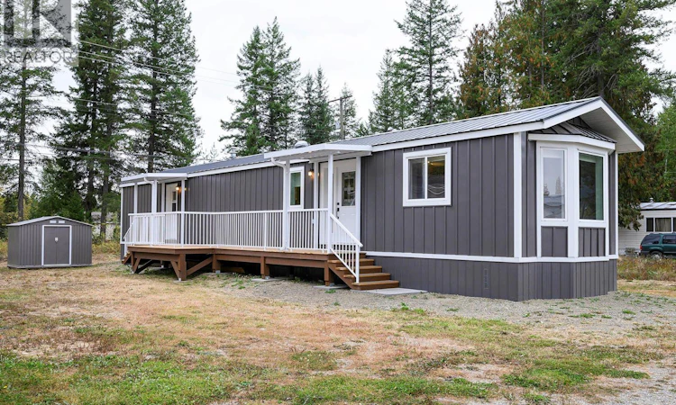 34-121 Ferry Road