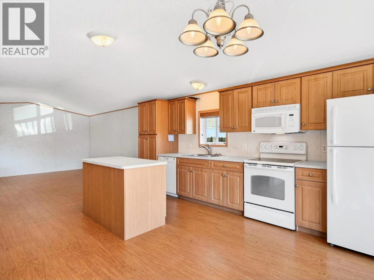 75-11831 Pinyon Drive, Pitt Meadows, BC, V3Y 1Z3 - 11