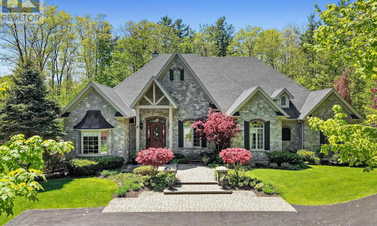 5 Ironwood Crescent