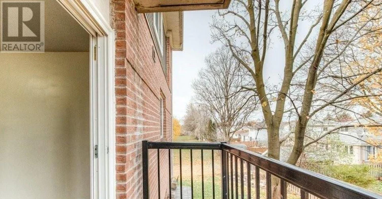 209-275 Eiwo Court, Waterloo, ON, N2K 2M8 - 5