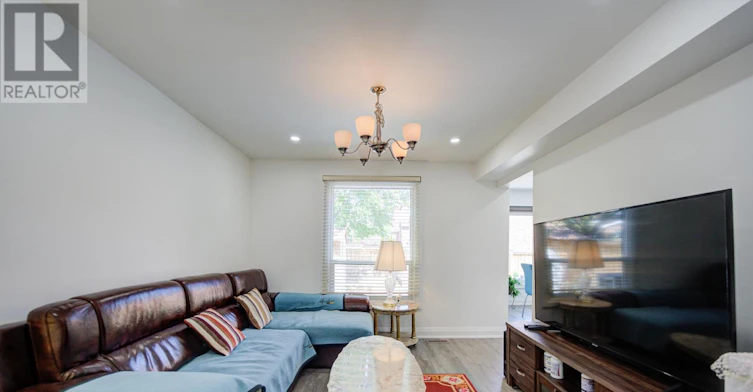 17 Garnish Green Main, Markham, ON, L3P 4P4 - 16