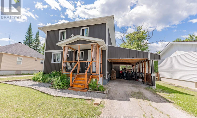 33 Dominion Avenue