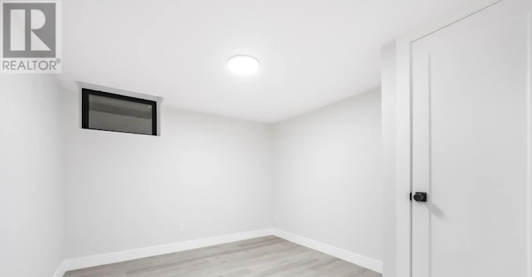 LOWER-13 Mckayfield Road, Toronto, ON, M4J 3V5 - 21