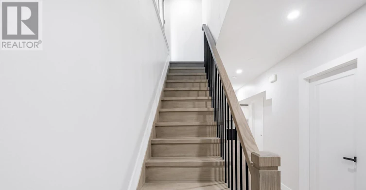 LOWER-13 Mckayfield Road, Toronto, ON, M4J 3V5 - 7