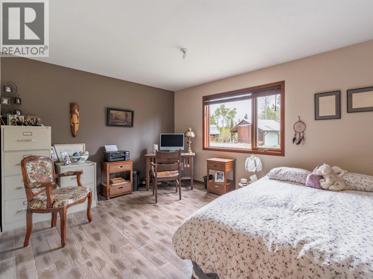 7497 Little Fort 24 Highway, Bridge Lake, BC, V0K 1X2 - 24