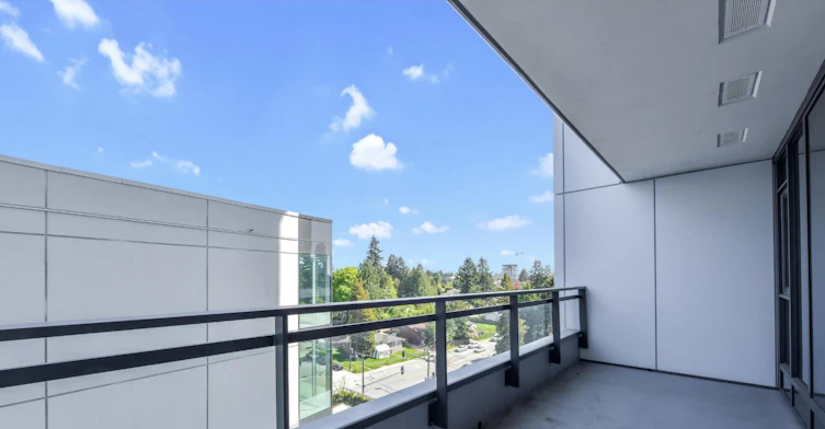 812-13675 107a Avenue, Surrey, BC, V3T 0X3 - 11