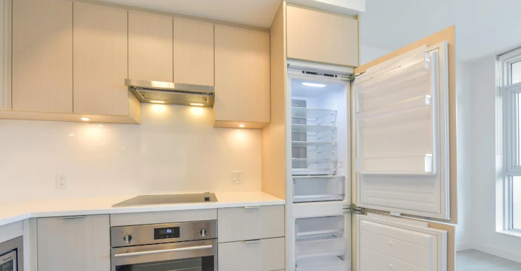 812-13675 107a Avenue, Surrey, BC, V3T 0X3 - 7